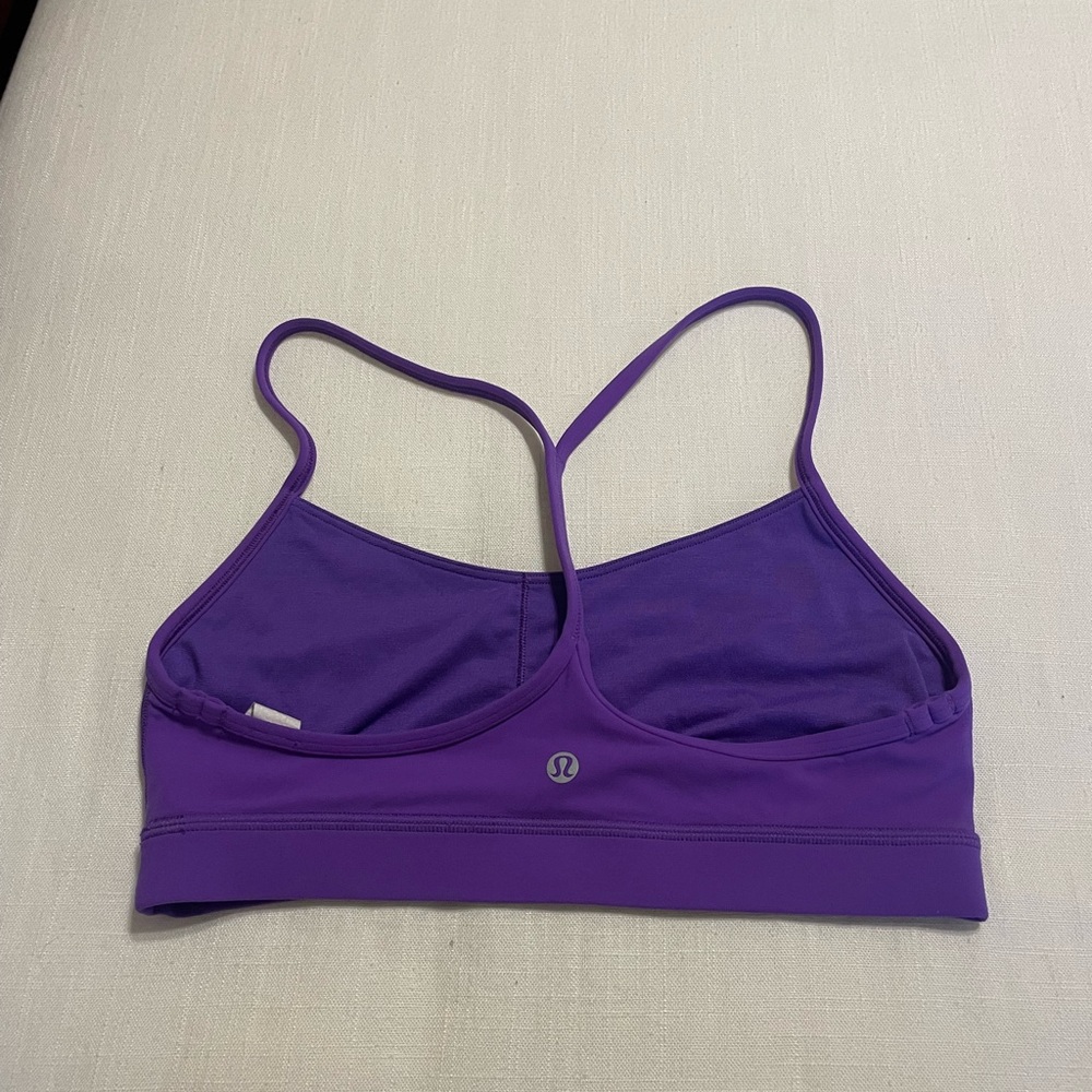 Lululemon flow Y bra in atomic purple size 8